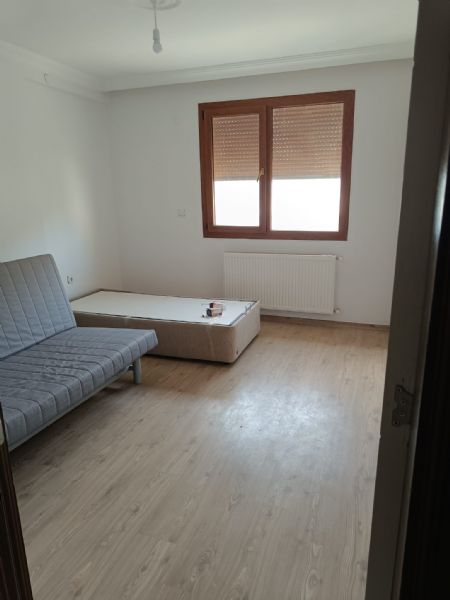 Menderes Kas�mpa�a mah.kiralik 2+1 daire