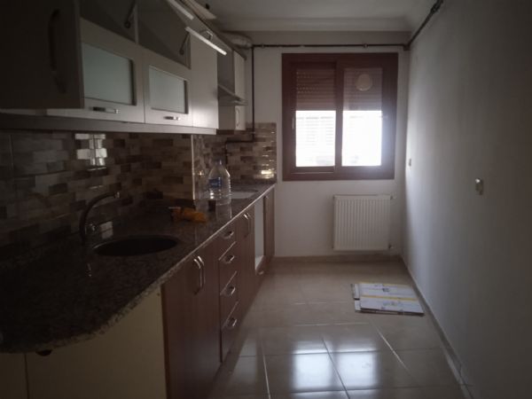 Menderes Kas�mpa�a mah.kiralik 2+1 daire